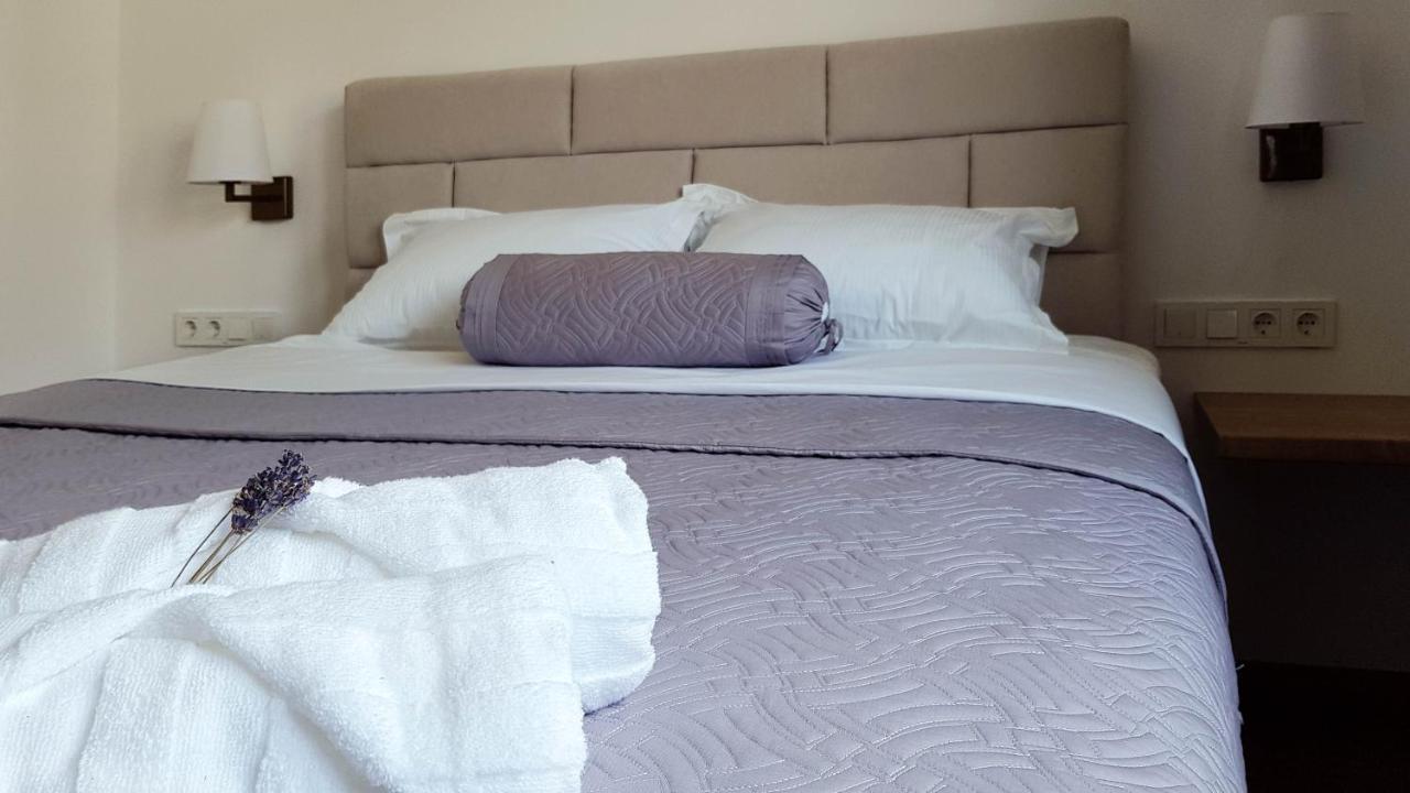 Marisa Apartments Hvar ฮวาร์ ภายนอก รูปภาพ