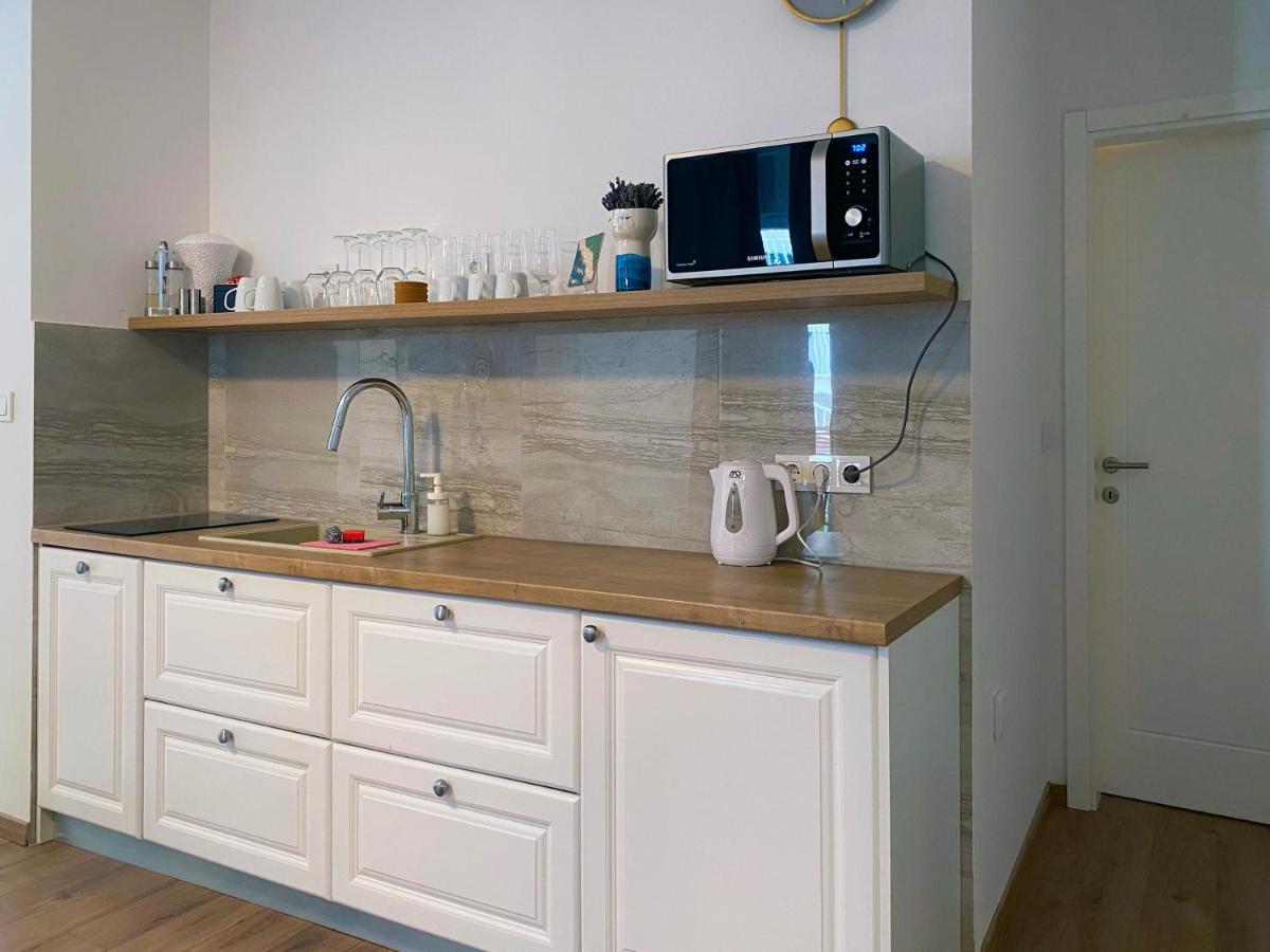 Marisa Apartments Hvar ฮวาร์ ภายนอก รูปภาพ
